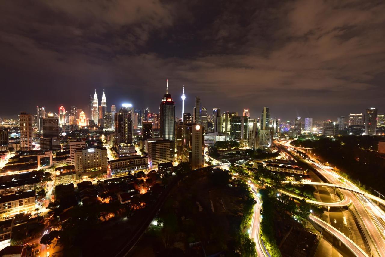 Tuxedo Kl -No.1 Rooftop Pool W Skyscraper Views Kuala Lumpur Exterior photo